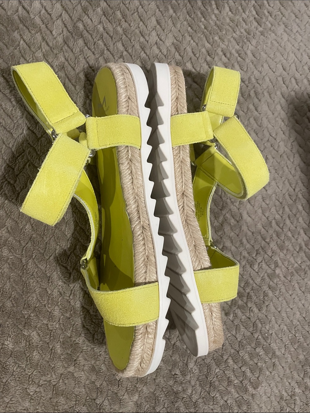 Marc Fisher Ltd Jecca Sandals - Women - Picture 8 of 10